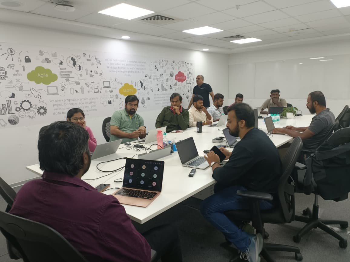 Aapvex Technologies Live Training Session Pune